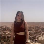 Soy paciente, dedicada y clara explicando. Doy clases a estudiantes de Primaria, ESO y Bachillerato, adaptándome a su nivel.